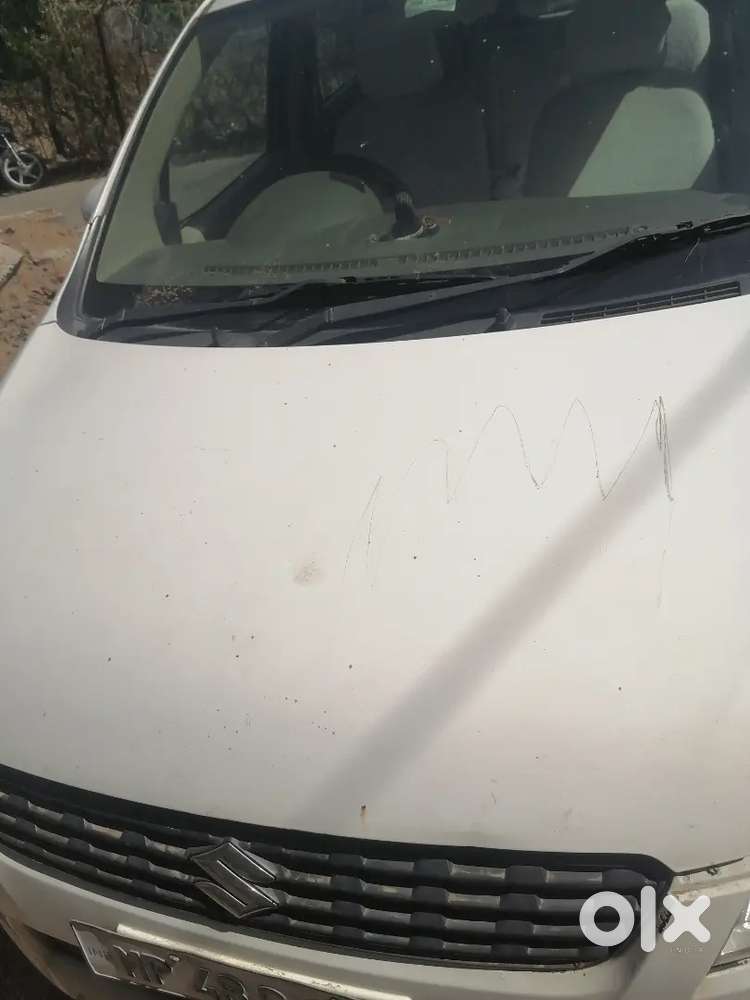 Maruti Suzuki Ertiga 2014 Diesel 96000 Km Driven