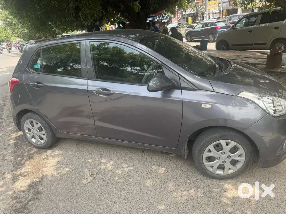 Hyundai Grand I10 2017 Petrol 47200 Km Driven