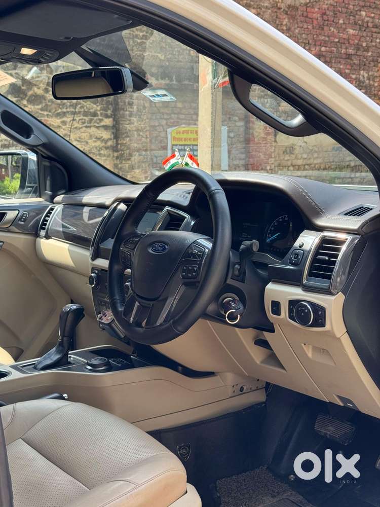 Ford Endeavour 3.2 Titanium At 4x4, 2017, Diesel