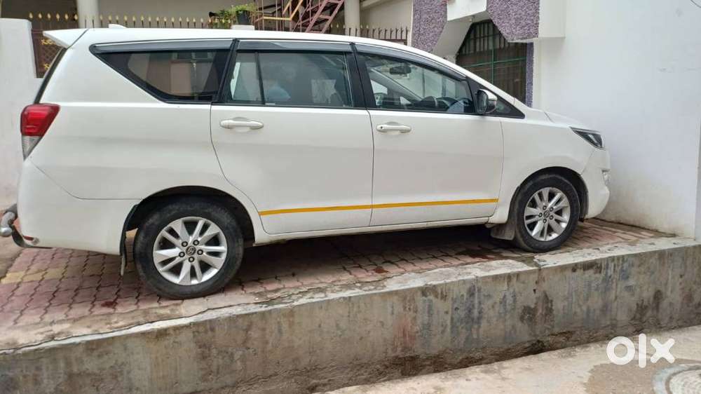 Innova Crysta 2018 Model