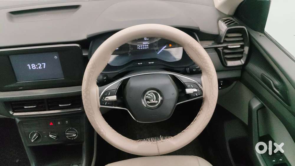 Skoda Kushaq 1.0 Tsi Active, 2022, Petrol