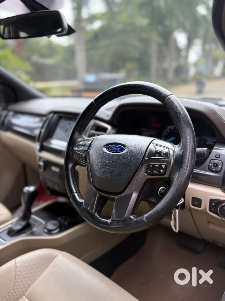 Ford Endeavour 3.2 Titanium At 4x4, 2017, Diesel