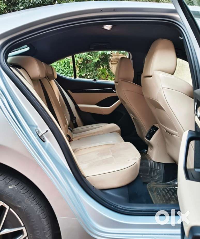 Skoda Octavia 2.0 L K Tsi At, 2022, Petrol