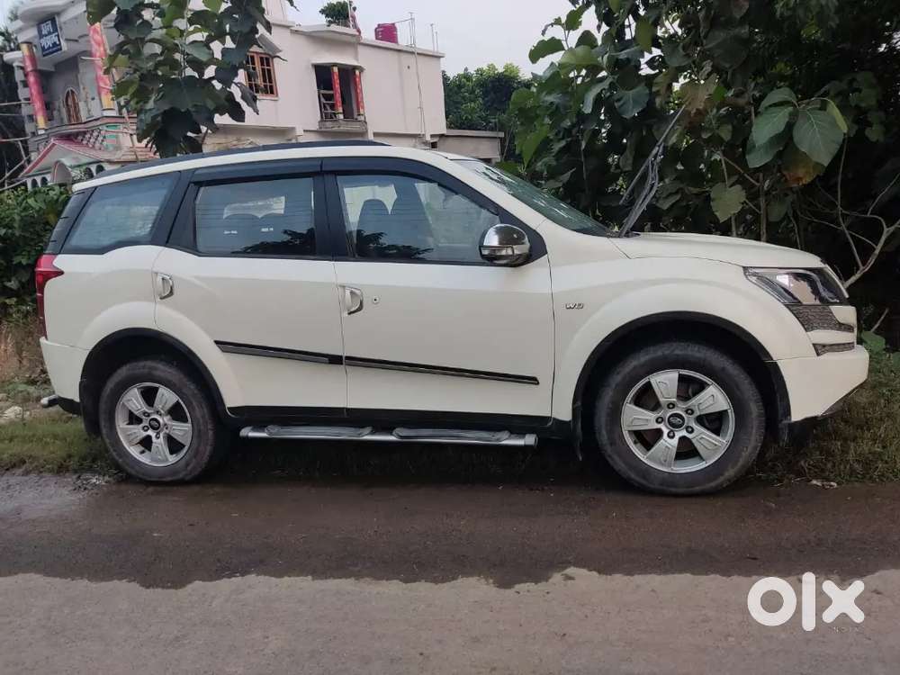 Mahindra Xuv500 2013 Diesel 75000 Km Driven