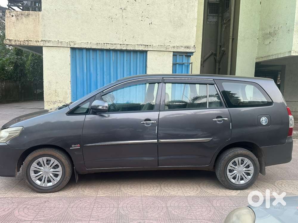 Toyota Innova Diesel 2010 Km Driven