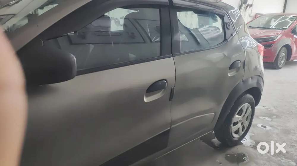 Gaddi Ek Dum Ok Condition Hai