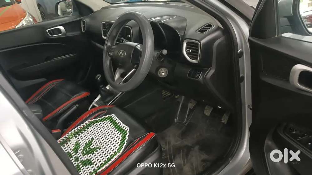 Hyundai Venue Petrol 2019