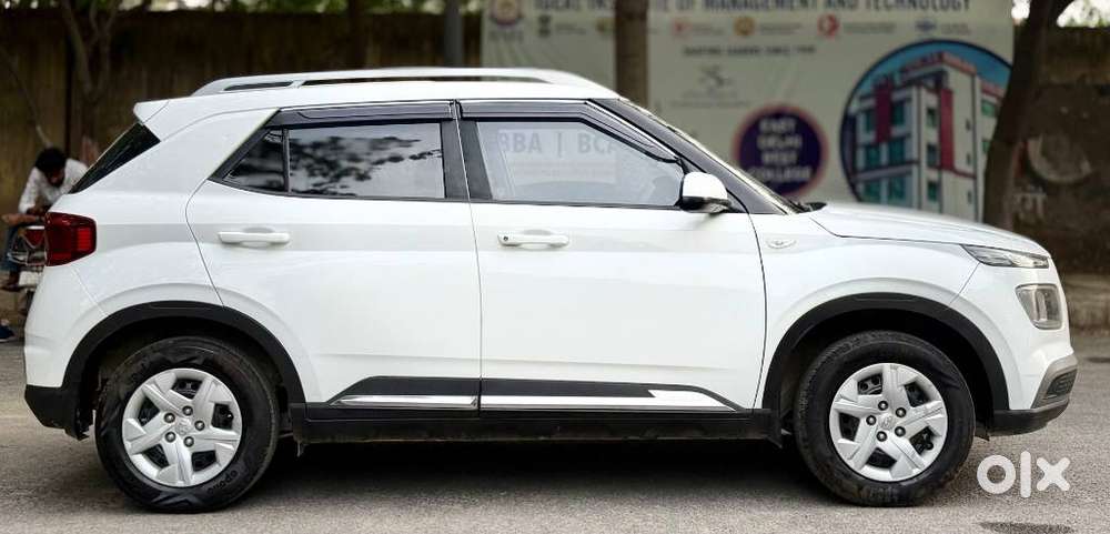 Hyundai Venue S Turbo, 2019, Cng & Hybrids