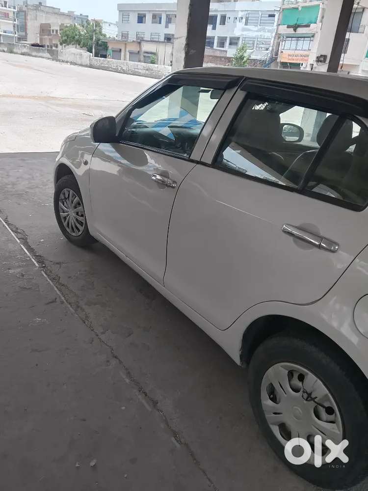 Maruti Suzuki Dzire 2018 Cng & Hybrids 200001 Km Driven