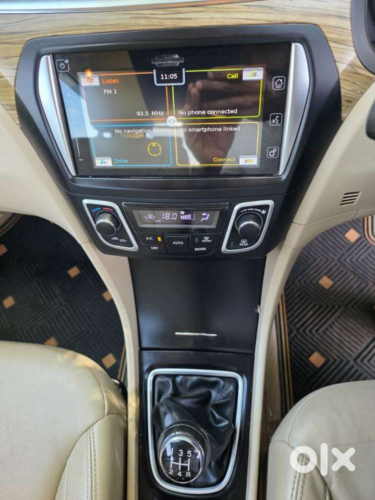 Maruti Suzuki Ciaz 1.5 Alpha Shvs Mt, 2018, Petrol