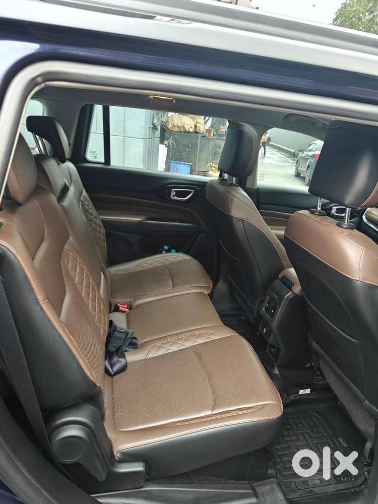 Jeep Meridian 2023 Suv Very Strong