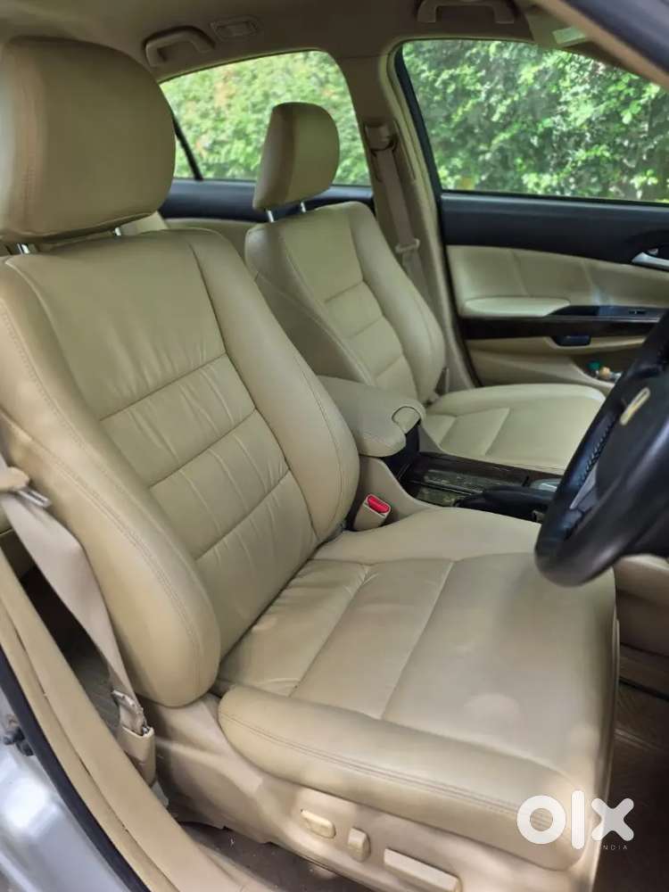 Honda Accord 2011 Petrol Well Maintained