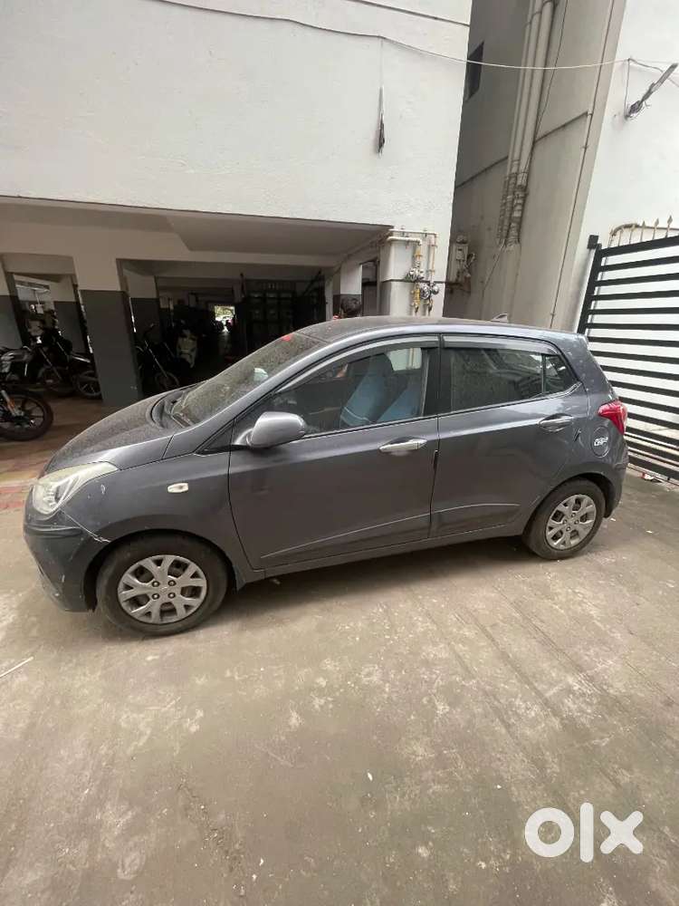 Hyundai Grand I10 2016 Petrol Well Maintained