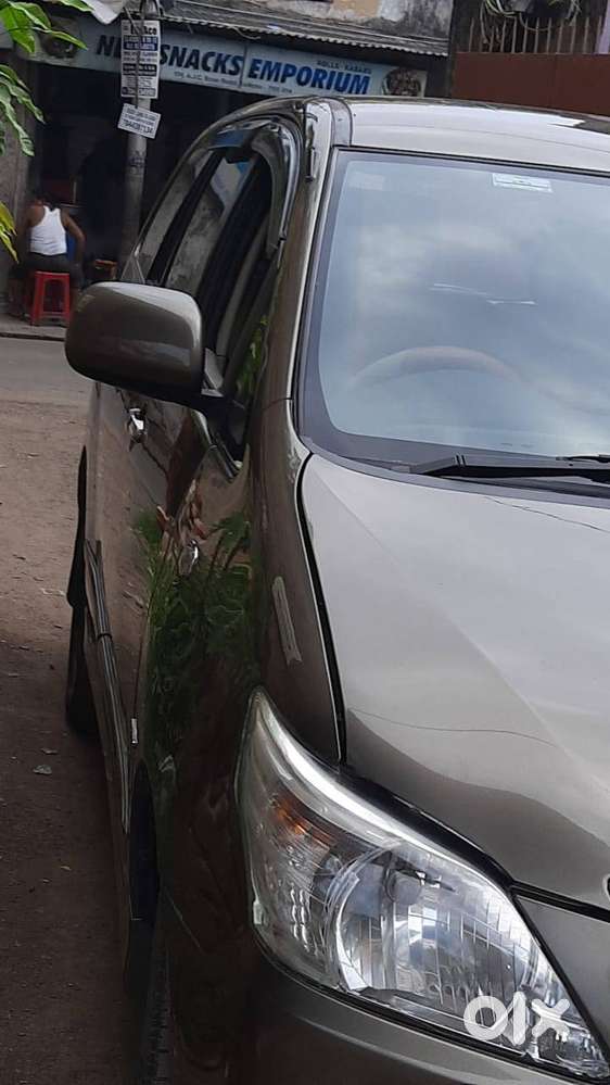 Toyota Innova 2014 Diesel Well Maintained