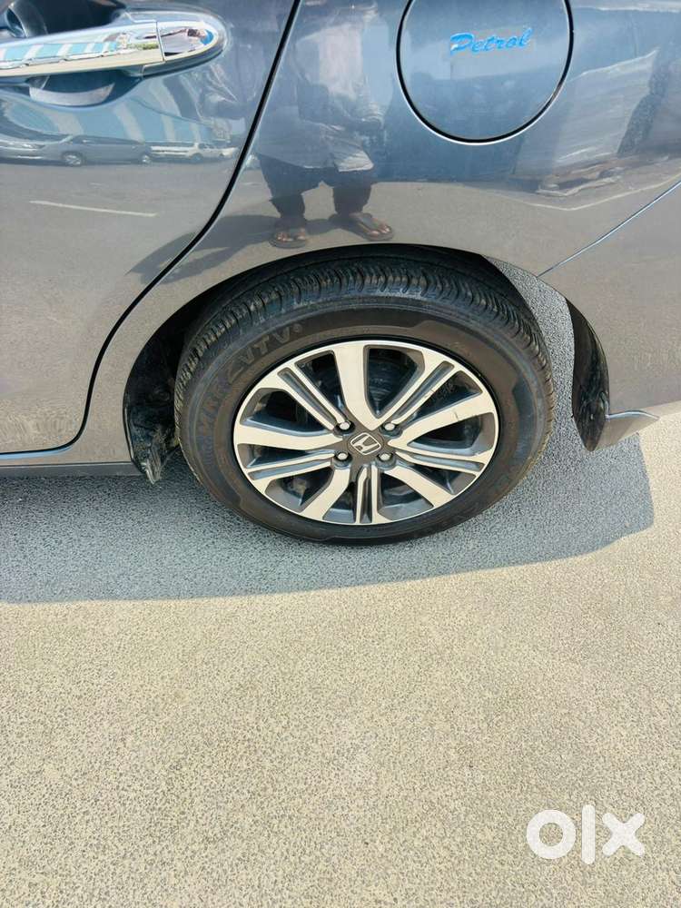 Honda Amaze Vx 1.2 Petrol Cvt, 2023, Petrol