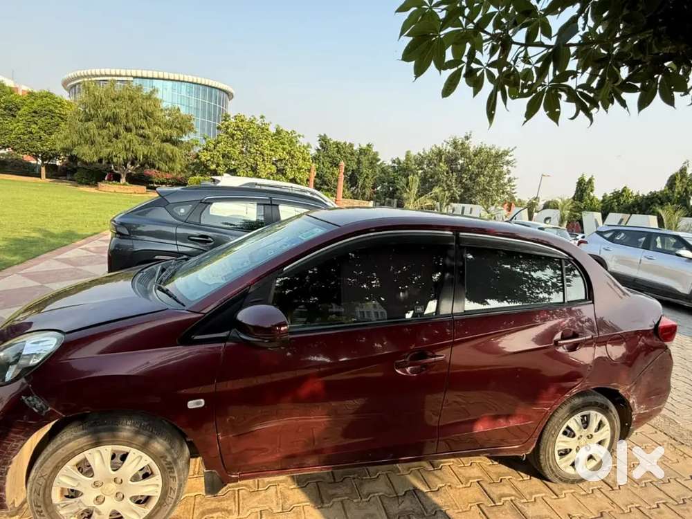Honda Amaze 1.2 Petrol 2015