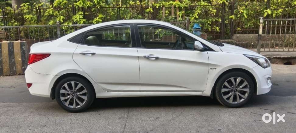 Hyundai Verna 1.6 S (o) Vtvt At, 2015, Petrol