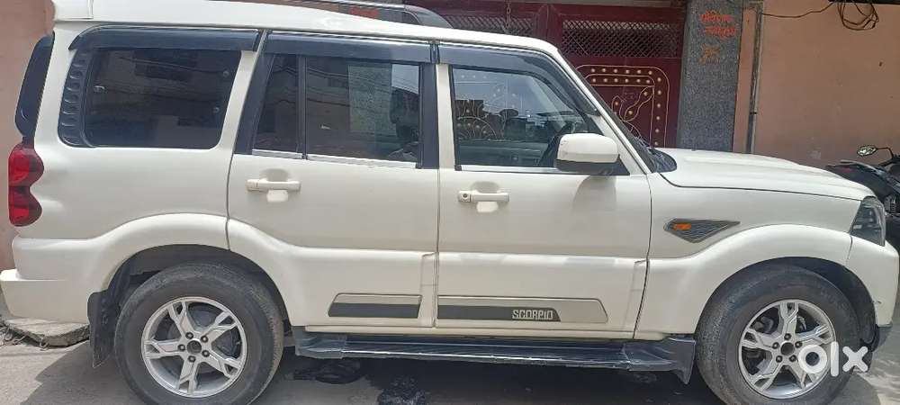 Mahindra Scorpio Classic 2017 Diesel Well Maintained