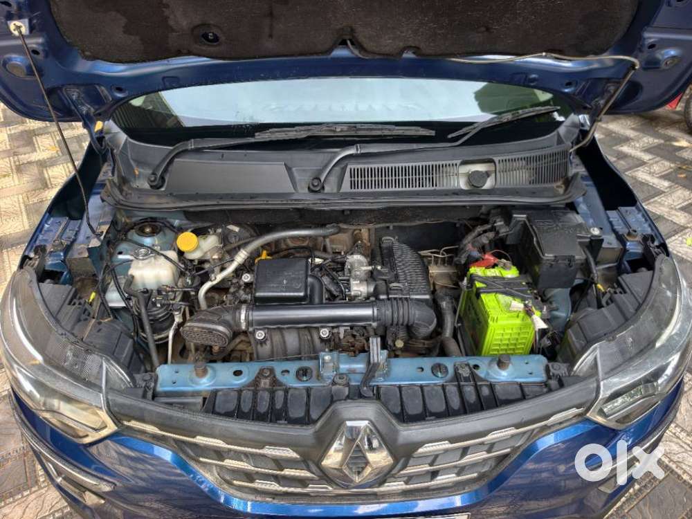 Renault Triber 1.0 Rxe, 2021, Petrol