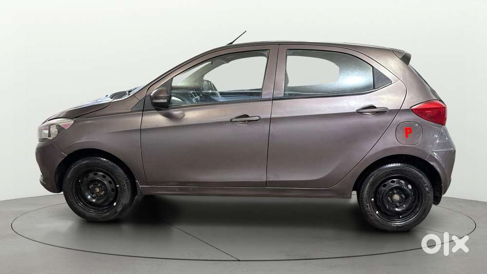 Tata Tiago 1.2 Revotron Xz, 2017, Petrol