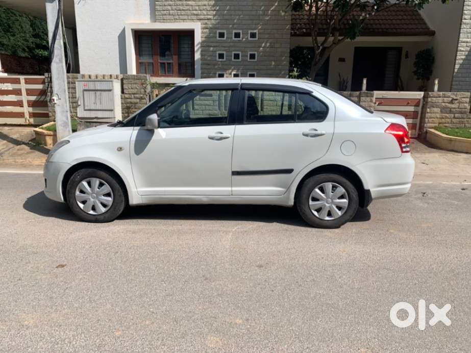 Maruti Suzuki Swift Dzire 1.2 Vxi Bsiv, 2011, Petrol