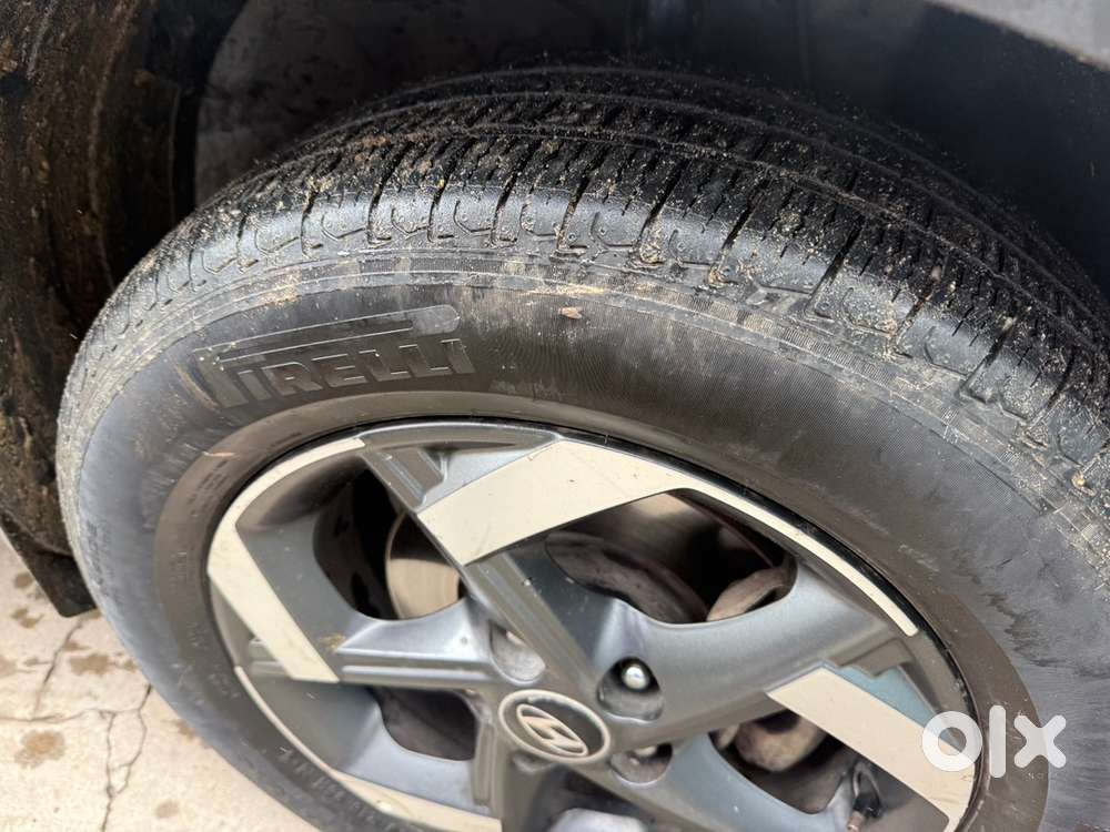 Hyundai Venue Petrol 2019