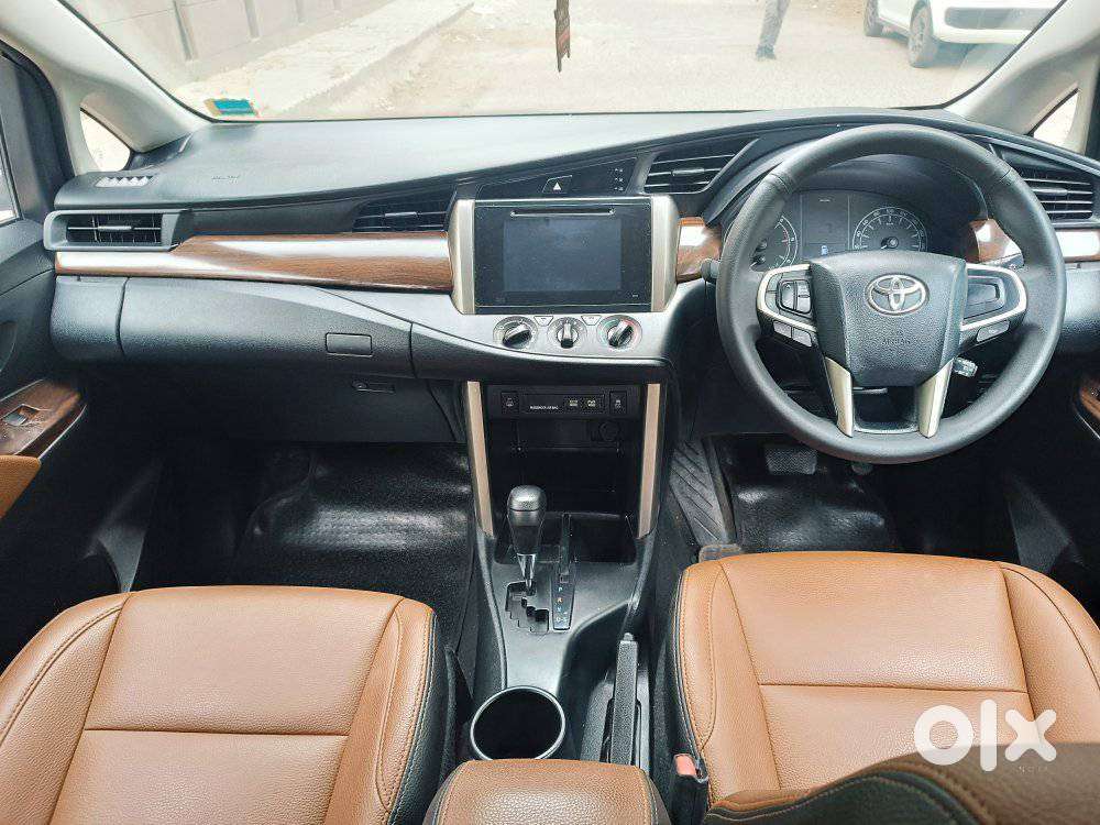 Toyota Innova Crysta [2020-ongoing] 2.4 Gx At 7 Str, 2020, Diesel