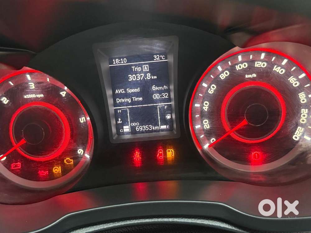 Mahindra Xuv300 W8 Option Diesel, 2019, Diesel