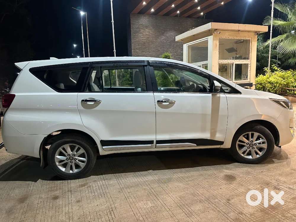 Toyota Innova Crysta Diesel Mt 2018