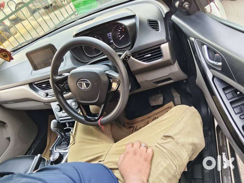 Tata Nexon Amt Xza Plus, 2020, Petrol