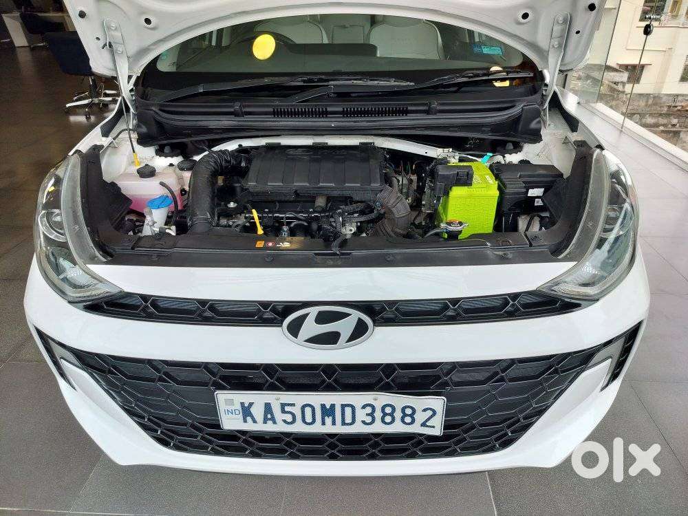 Hyundai Aura Sx 1.2 (o) Petrol, 2024, Petrol