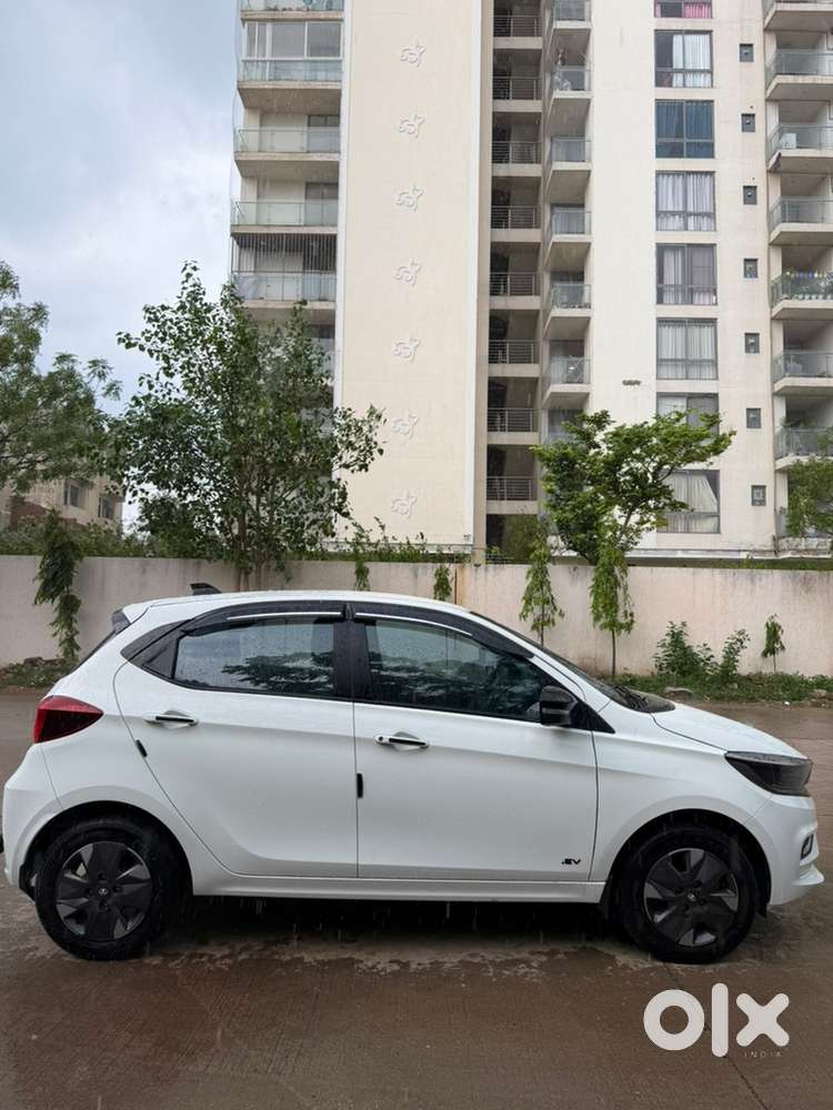 Tata Tiago Ev Xz 2025