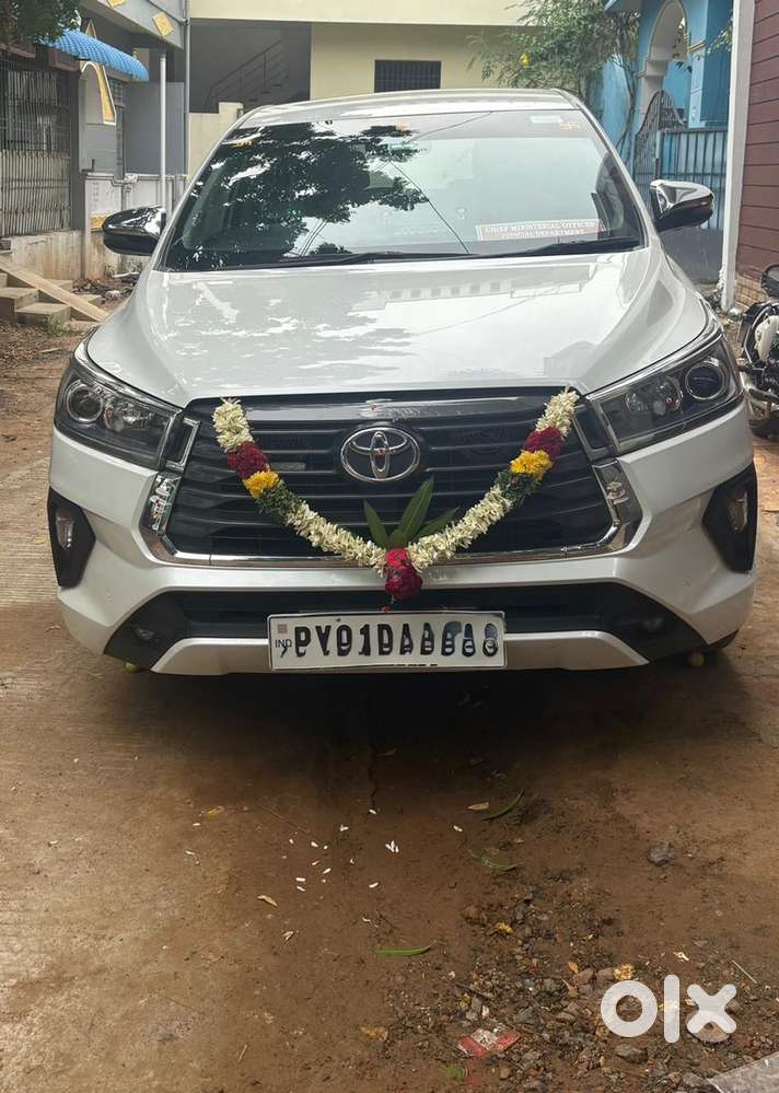 Toyota Innova Crysta Petrol 2023