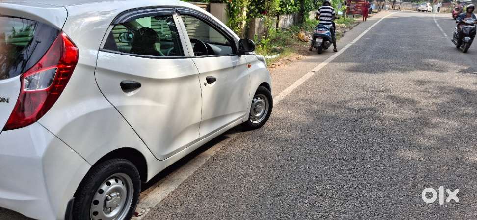 Hyundai Eon Era +, 2018, Petrol