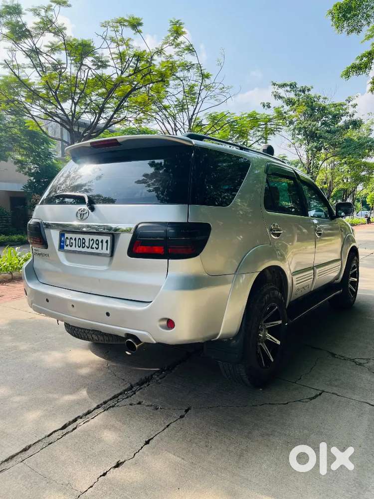 Rto 2030 Valid Fortuner 4×4 Insurance Valid Well Maintain