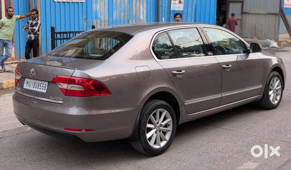 Skoda Superb 2.5 Elegance Tdi At, 2014, Diesel