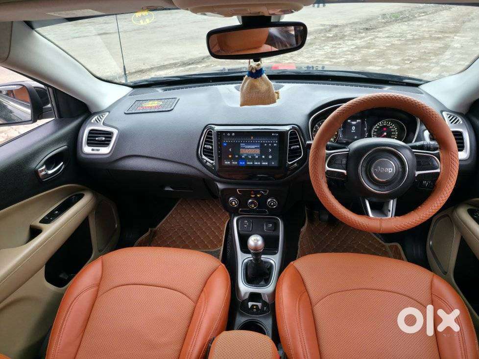 Jeep Compass 2.0 Longitude Option, 2018, Diesel