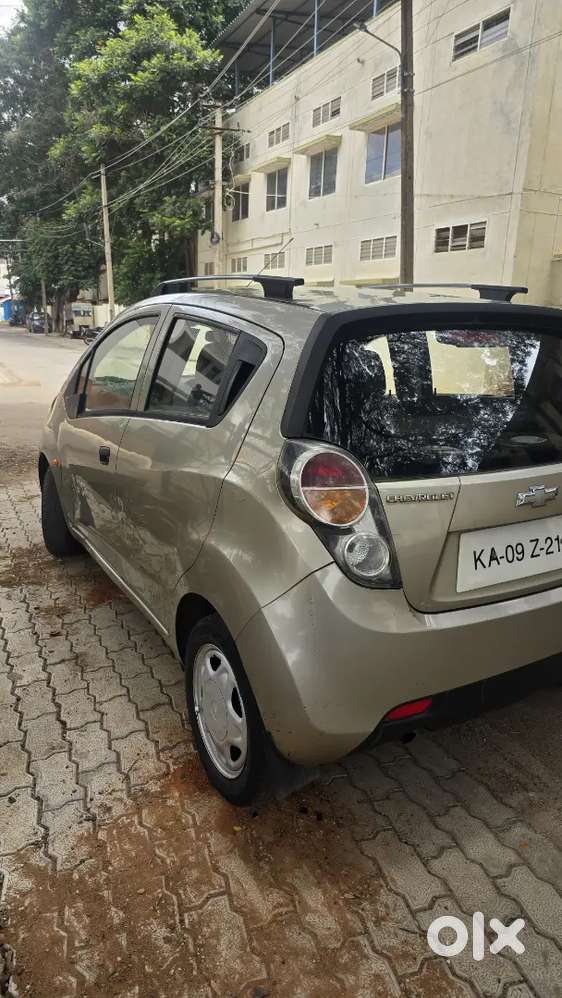 Chevrolet Beat Petrol 2010
