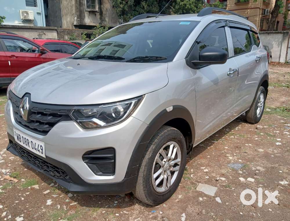 Renault Triber Rxl, 2023, Petrol