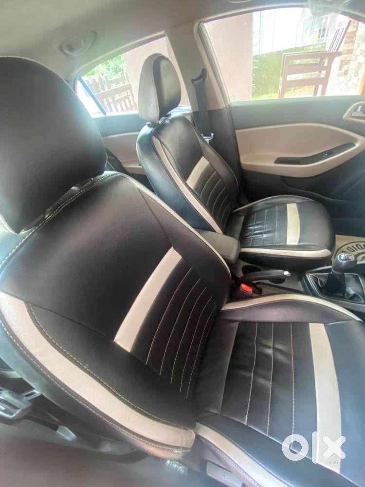 Hyundai Magna I20 Petrol With Just 35000 Km Driven