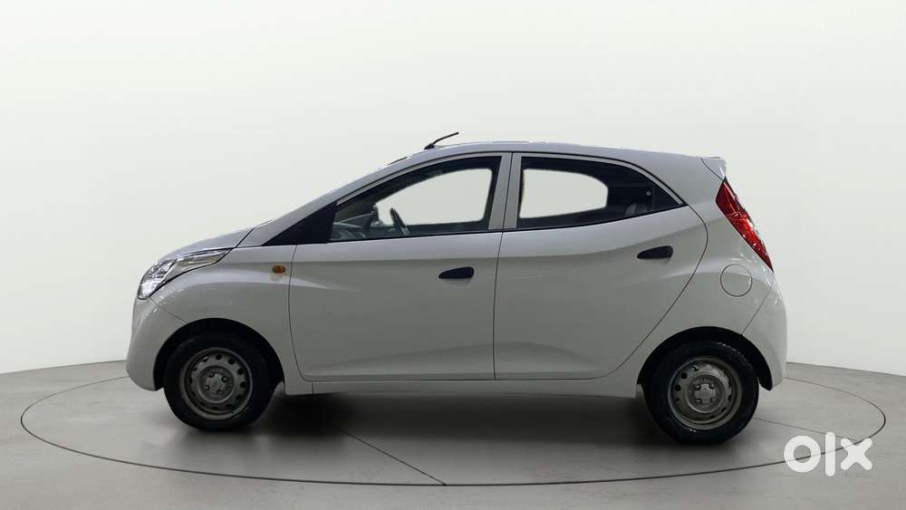 Hyundai Eon Era +, 2017, Petrol
