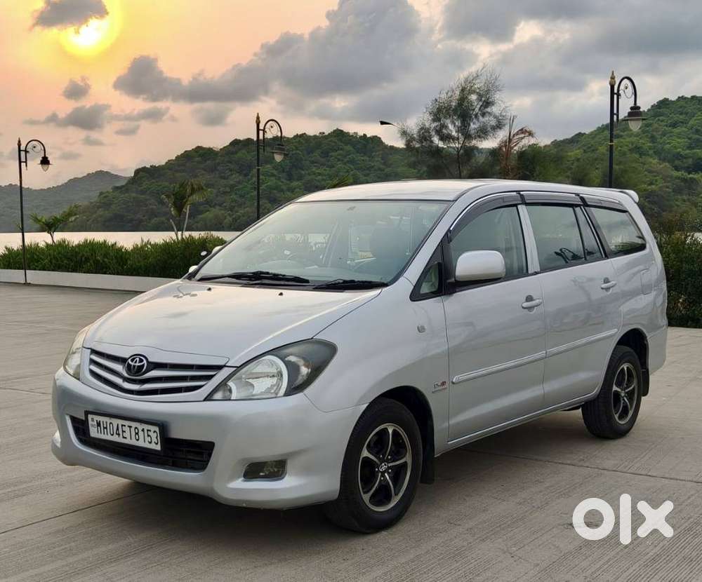 Toyota Innova 2004-2011 2.5 G (diesel) 8 Seater Bs Iv, 2011, Diesel