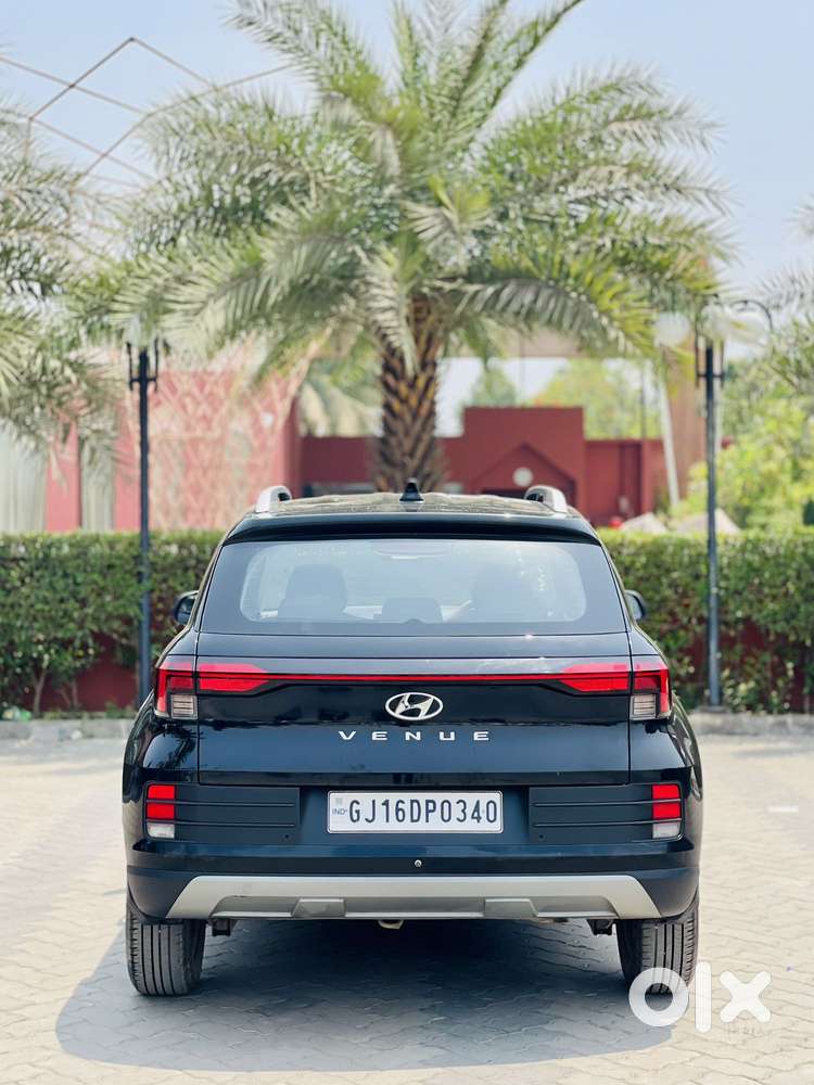 Hyundai Venue S 1.2 Petrol, 2023, Petrol