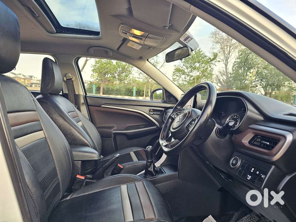 Maruti Suzuki Brezza Zxi S-cng, 2023, Cng & Hybrids