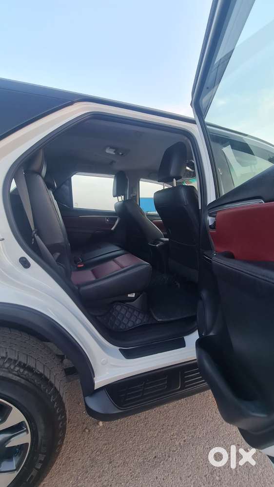 Toyota Fortuner 4x2 At 2.8 Diesel, 2024