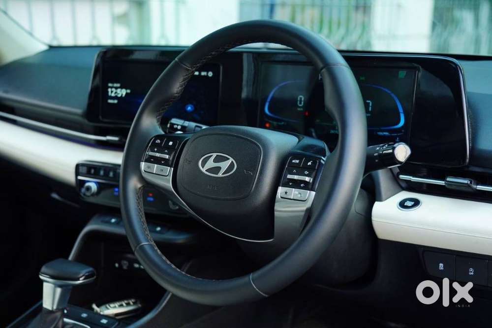 Hyundai Verna 1.5 Sx (o) Ivt, 2024, Petrol