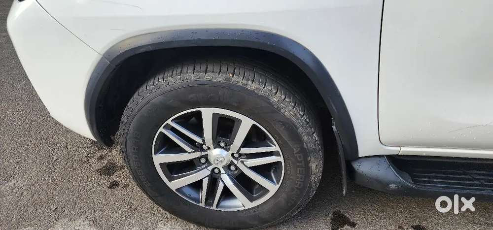 Toyota Fortuner 4x4 Automatic 2017 Diesel Excellent Condition