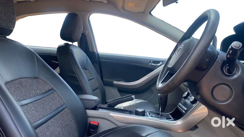 Tata Nexon 1.2 Revotron Xza Plus, 2019, Petrol