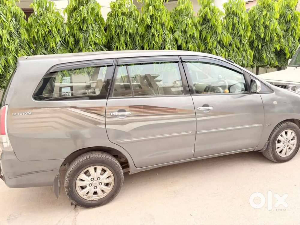 Toyota Innova 2009 Diesel Manual 4+ Owners