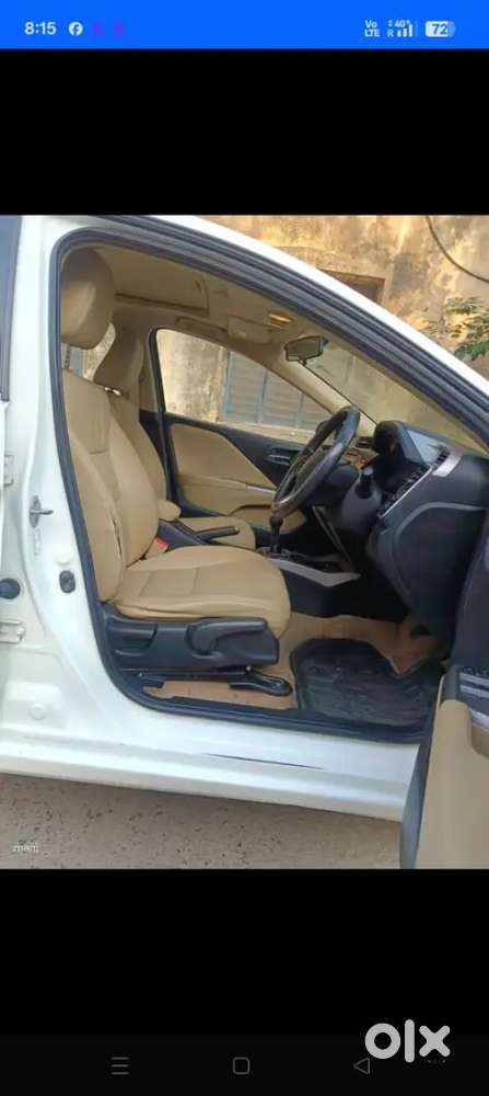 Doctor Used Vehicle Showroom Track